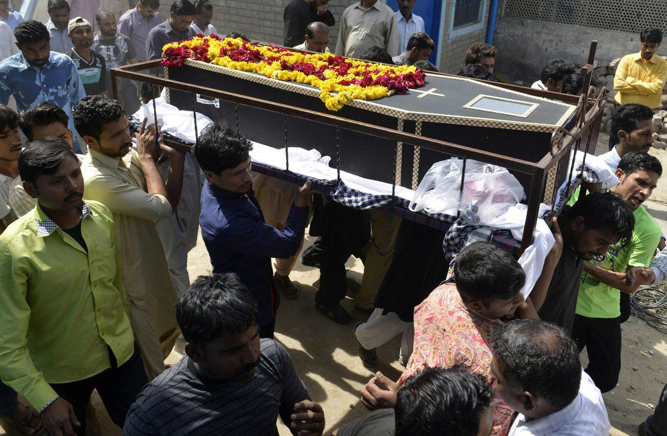 Taliban Bekennen Sich Zu Anschlag In Pakistan Thuner blatt